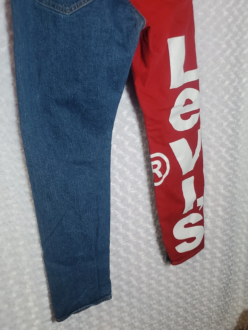 Levi's Blue Denim Jeans with Red Side Stripe 34x32 - Size 34x32